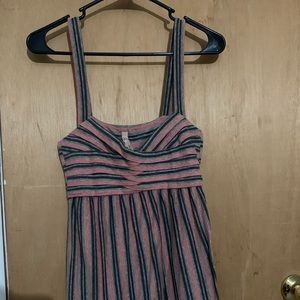 Bailey 44 Top